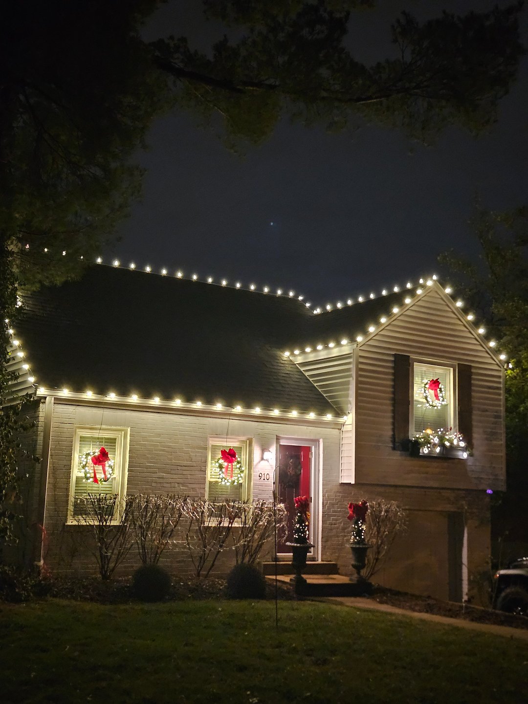 Christmas Light Installation in Kirkwood, MO